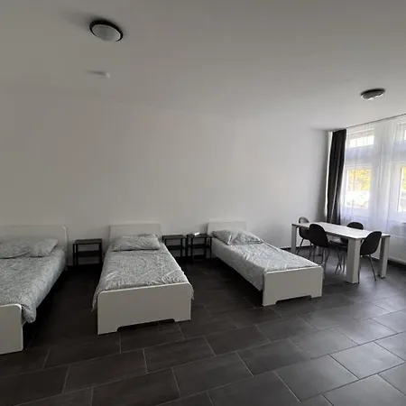 Cozy Apartment In Leverkusen Exterior photo