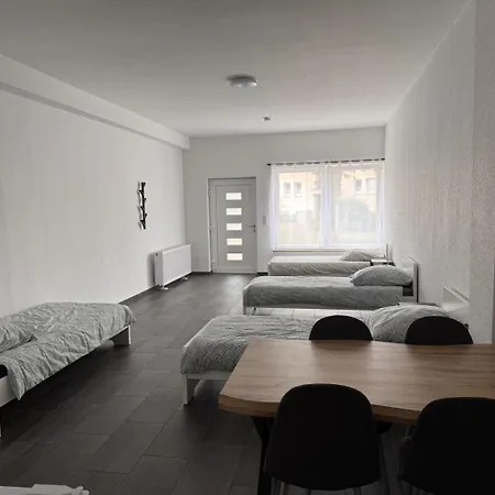 Cozy Apartment In Leverkusen Exterior photo